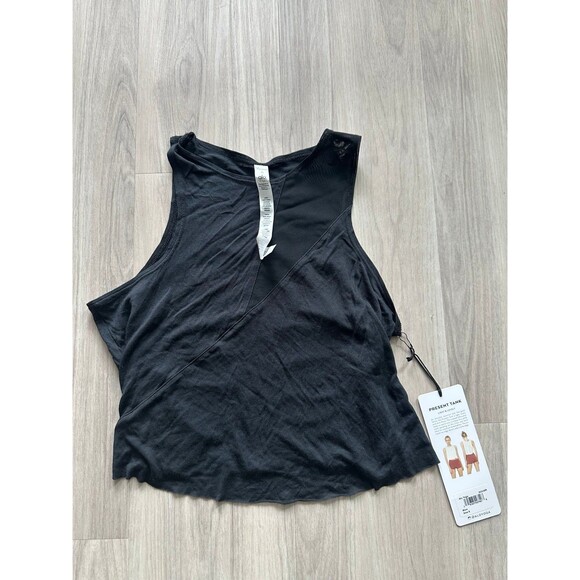 Alo Yoga Black Present Tank size Small NWT!‎ - Picture 1 of 4